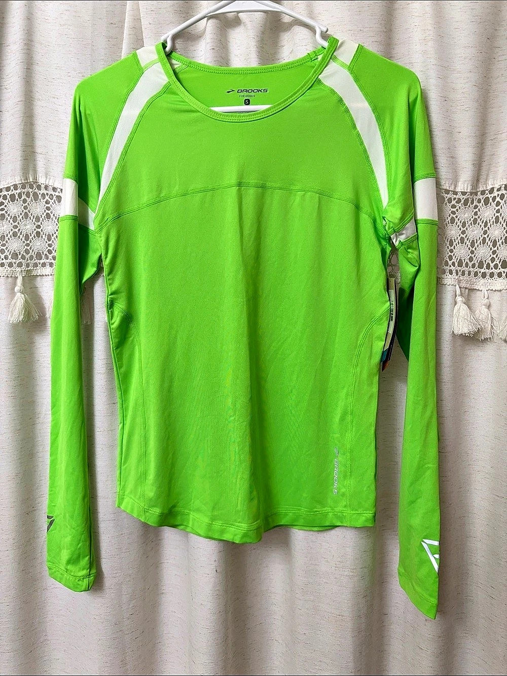 Brooks Nightlife Equilibrium LS Athletic Long Sleeve Green Small NWT